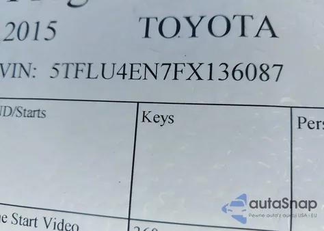 2015 Toyota Tacoma Base V6 z USA, uszkodzony, nr VIN 5TFLU4EN7FX136087